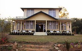 The Arcadia Pool And Villa - Umroi